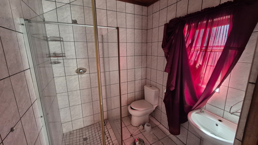 7 Bedroom Property for Sale in Riebeeckstad Free State